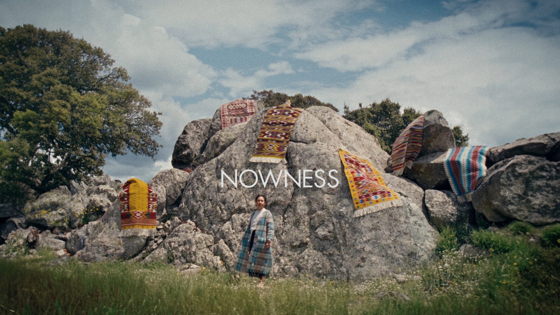 NOWNESS – Craft Work: Figures in Thread